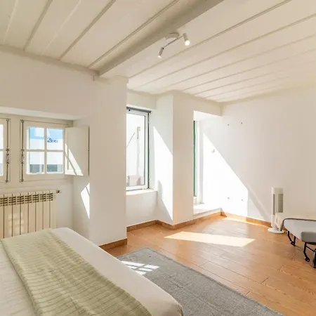 Вилла Sunny Principe Real Villa, Patio, 4br For 12 Лиссабон